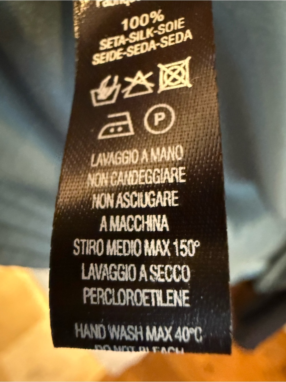 La Perla Midnight 100% Silk Tie-Waist Robe - Picture 5 of 5
